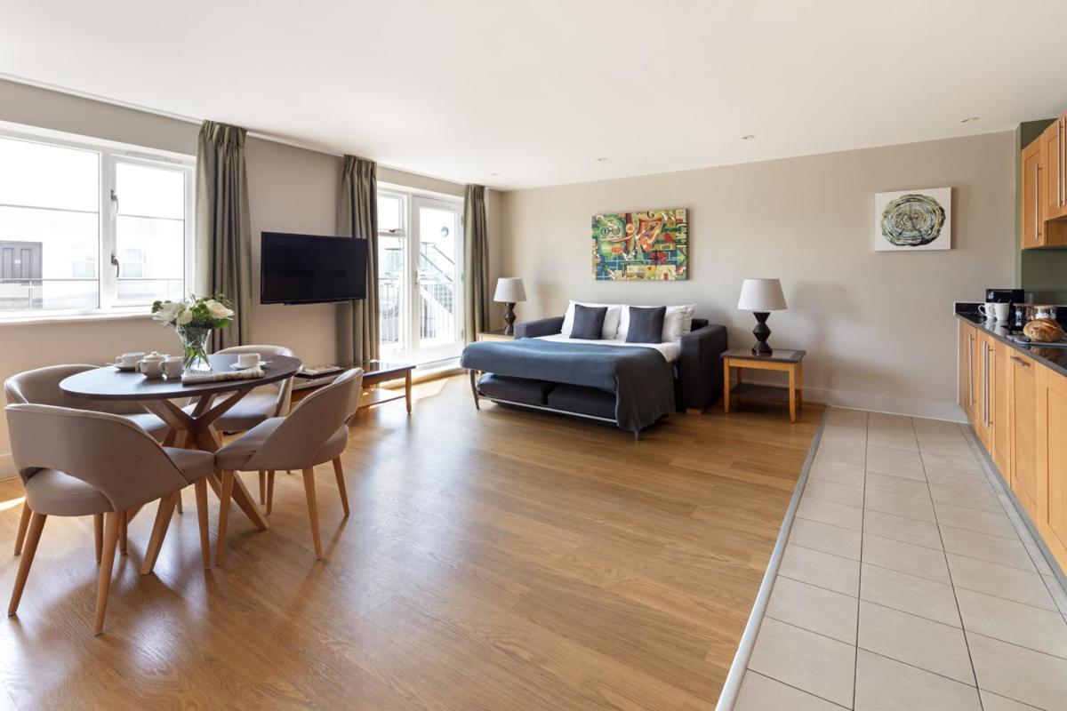 Two-Bedroom Apartment Sofa Bed