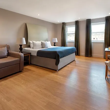 Marlin Apartments Commercial Road - Limehouse-2
